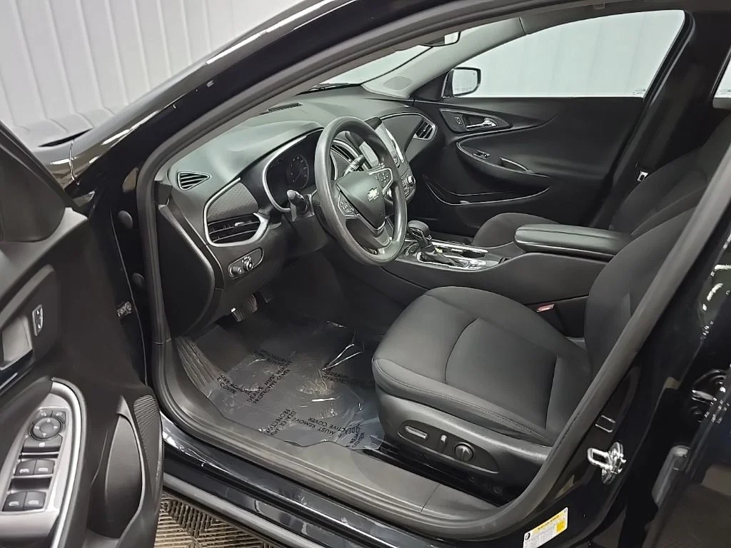 Used 2023 Black Chevrolet LT image 28