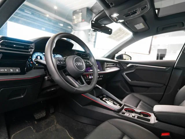 Used 2025 Gray Audi 40 Premium image 4