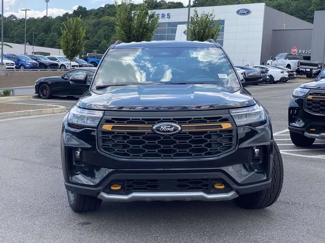New 2026 Black Ford Tremor image 7