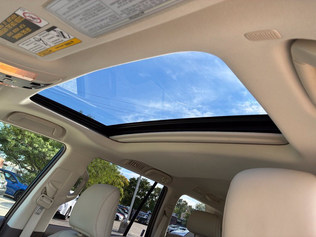 Used 2019 Gray Lexus 460 image 13
