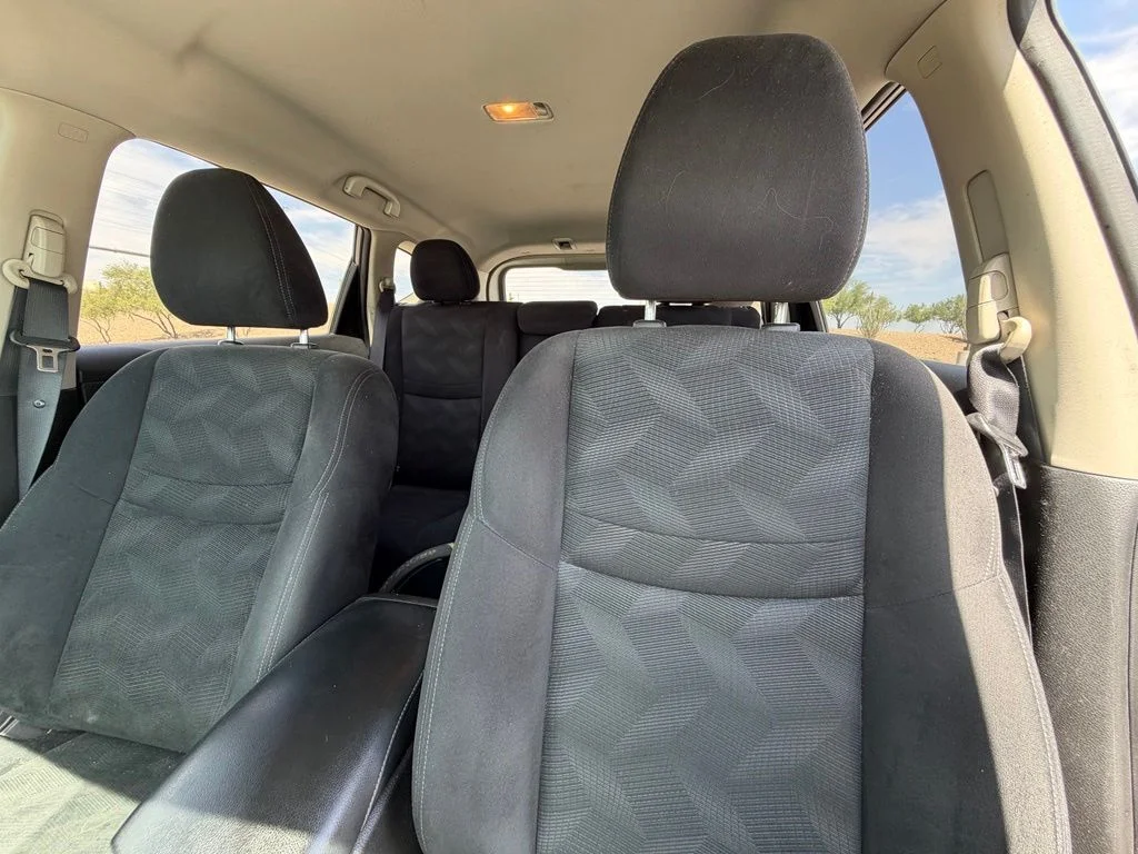 Used 2016 Gray Nissan S image 12