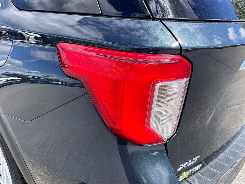 Used 2024 Stone Blue Metallic Ford XLT image 31