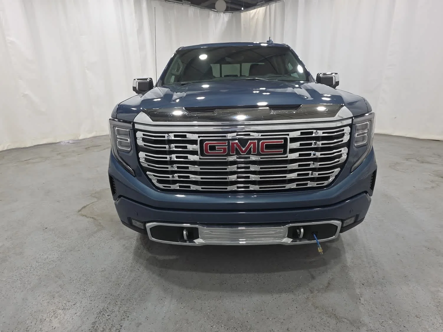 Certified Used 2026 Downpour Metallic GMC Denali image 10