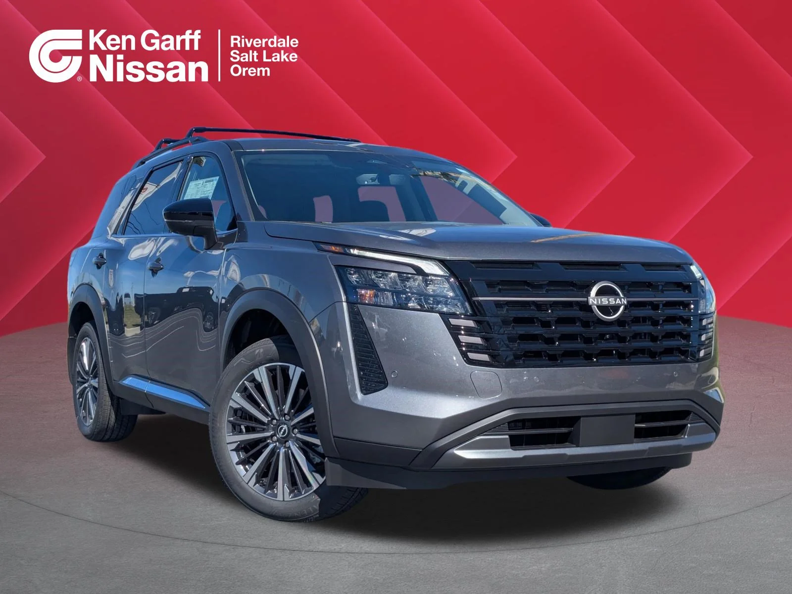 2026 Nissan Pathfinder Platinum 4WD's photo