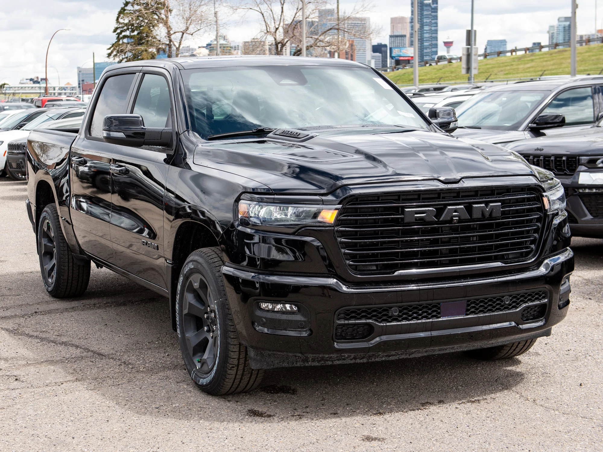 New 2026 Black RAM Sport* image 7