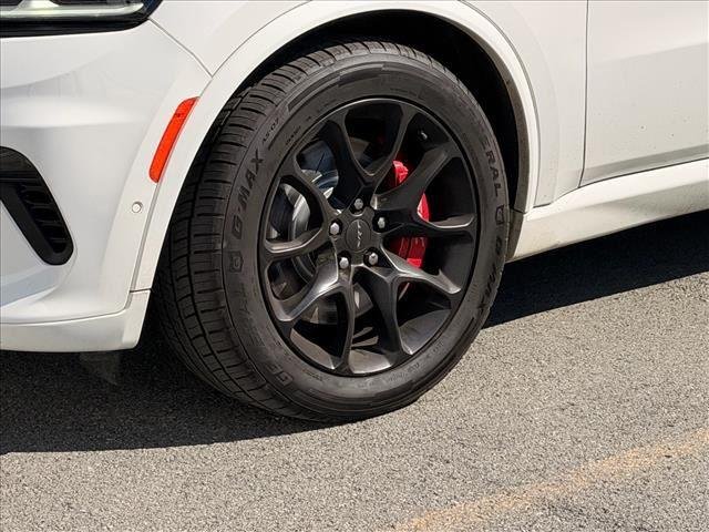 Used 2022 White Knuckle Clearcoat Dodge SRT 392 image 28