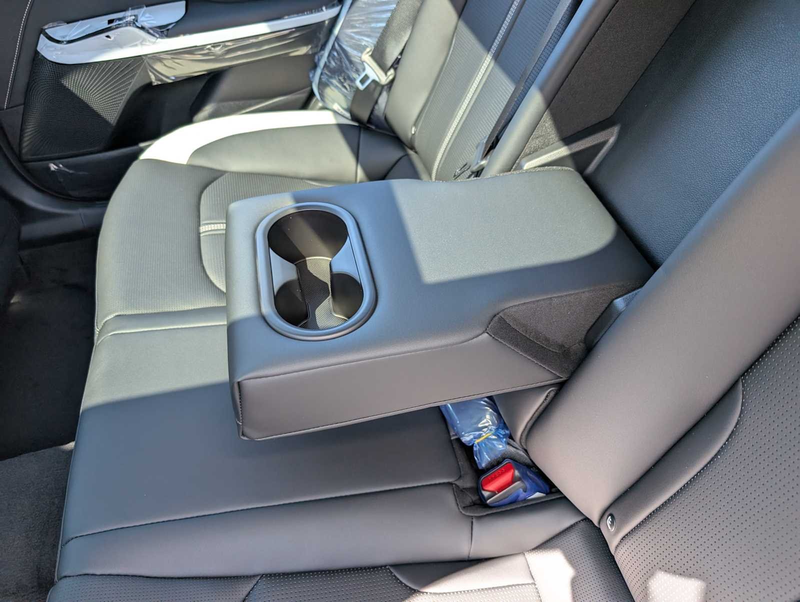 New 2026 Snow White Pearl Kia GT-Line image 16
