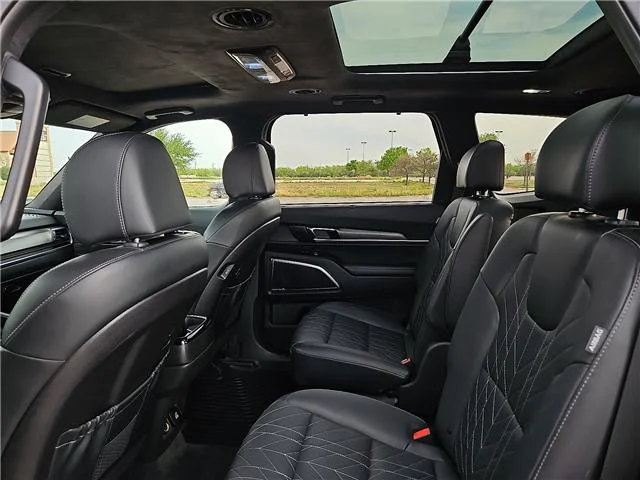 Used 2024 Dark Moss KIA SX-Prestige X-Pro All-Wheel Drive image 13