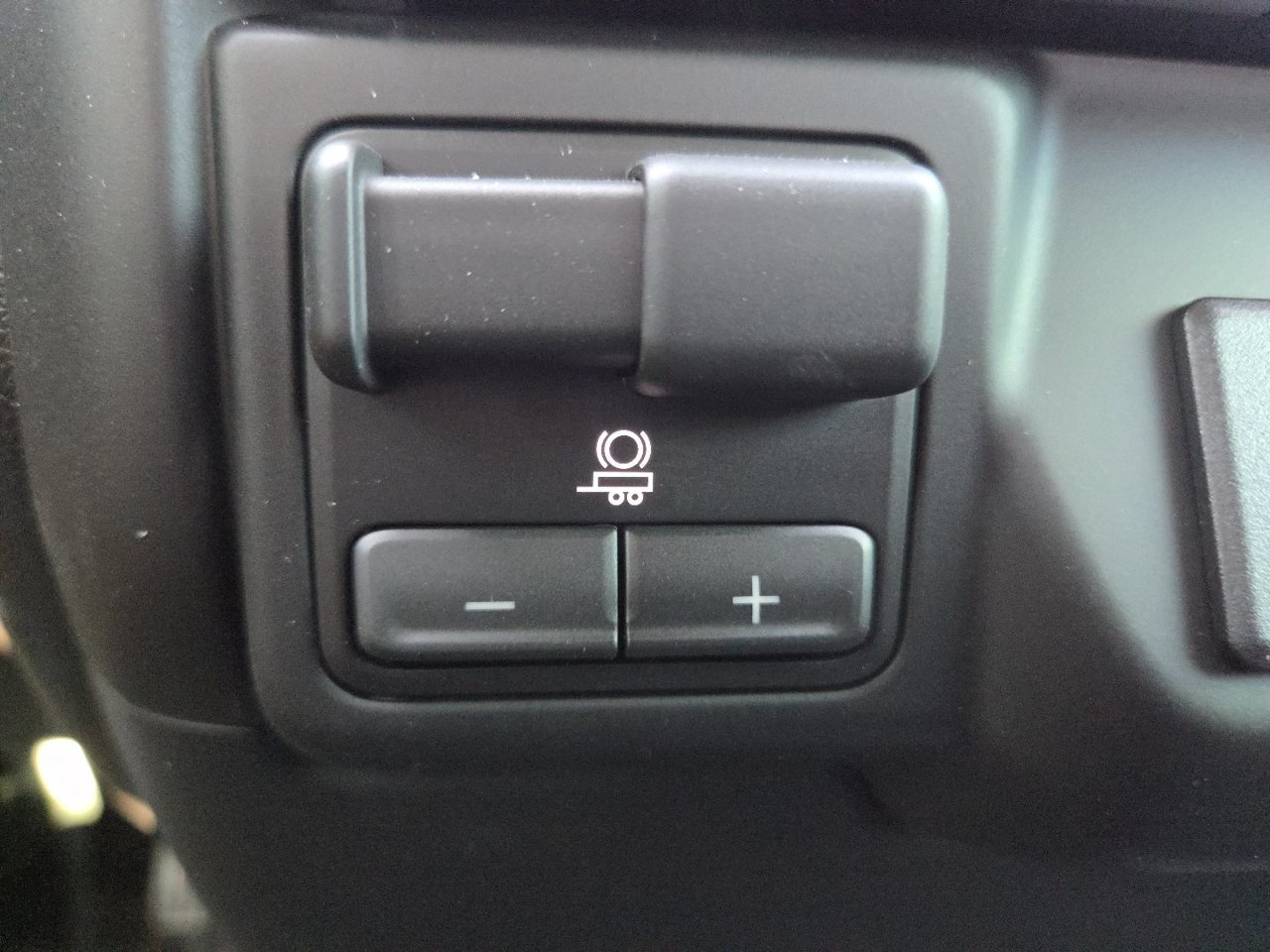 2026 GMC Sierra 3500 Chassis Cab Pro - Photo 8