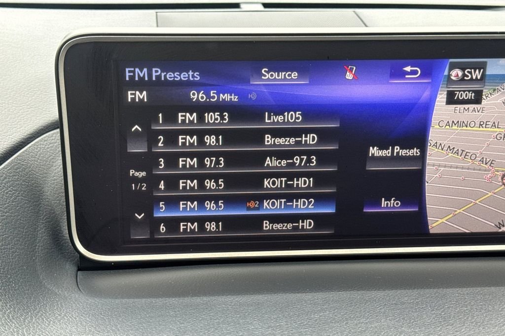 Used 2019 White Lexus 350 image 23