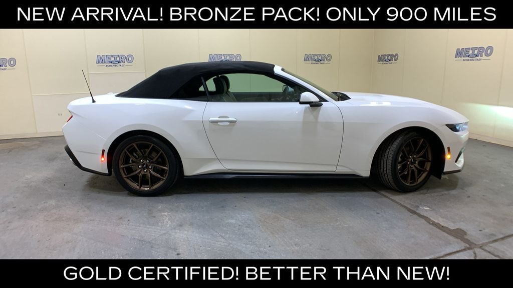 Used 2026 Oxford White Ford EcoBoost Premium image 2