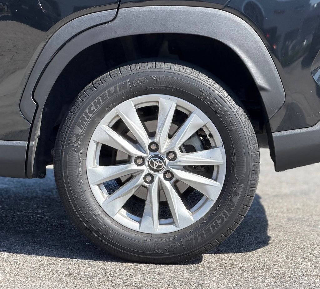 Used 2022 Jet Black Toyota LE image 3