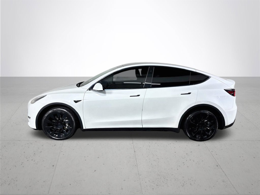 Used 2023 White Tesla Long Range image 9
