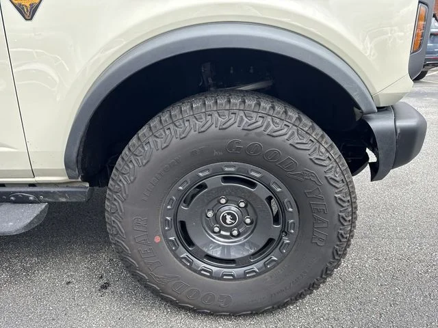 New 2025 Desert Sand Ford Badlands® image 22