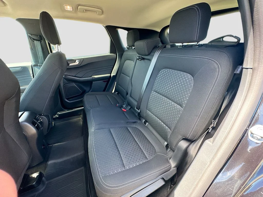 Used 2025 Black Metallic Ford Active image 20