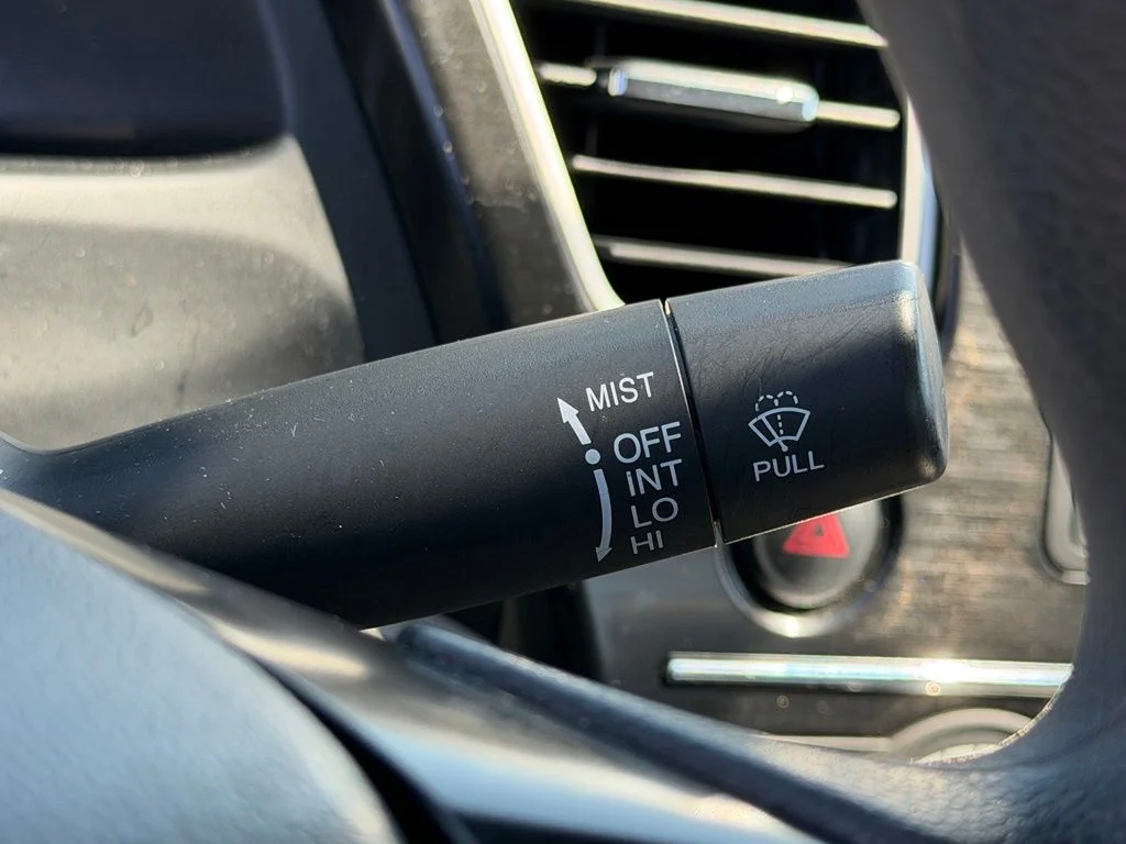 Used 2013  Honda LX image 18