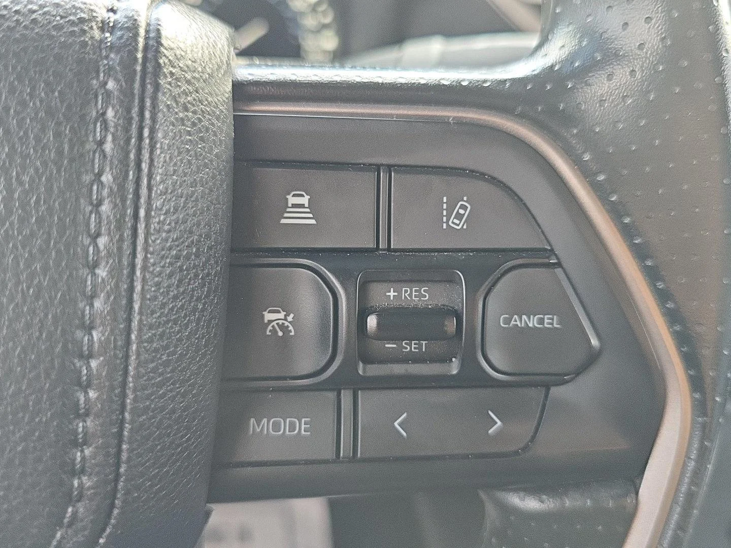 Used 2025 Midnight Black Metallic Toyota SR5 image 13