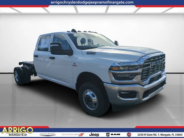 2026 RAM 3500 Tradesman 4X4 Crew Cab's photo