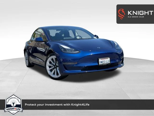 2023 Tesla Model 3 -'s photo