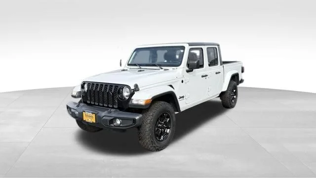 Certified Used 2021 White Jeep Willys image 3