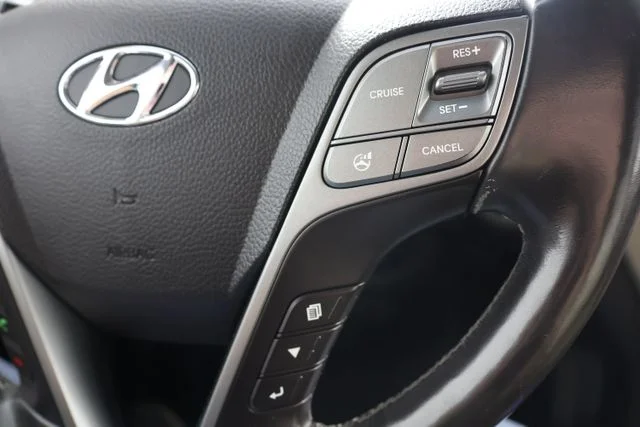 Used 2016 Red Hyundai 2.0T image 12