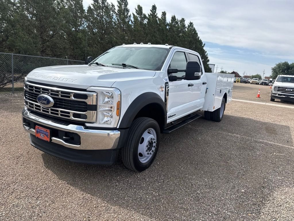 Used 2024 Oxford White Ford XLT image 2