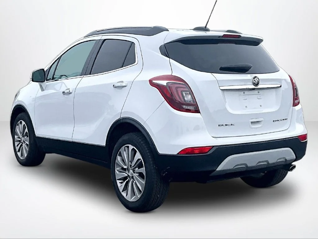 Used 2018 White Buick Preferred image 12