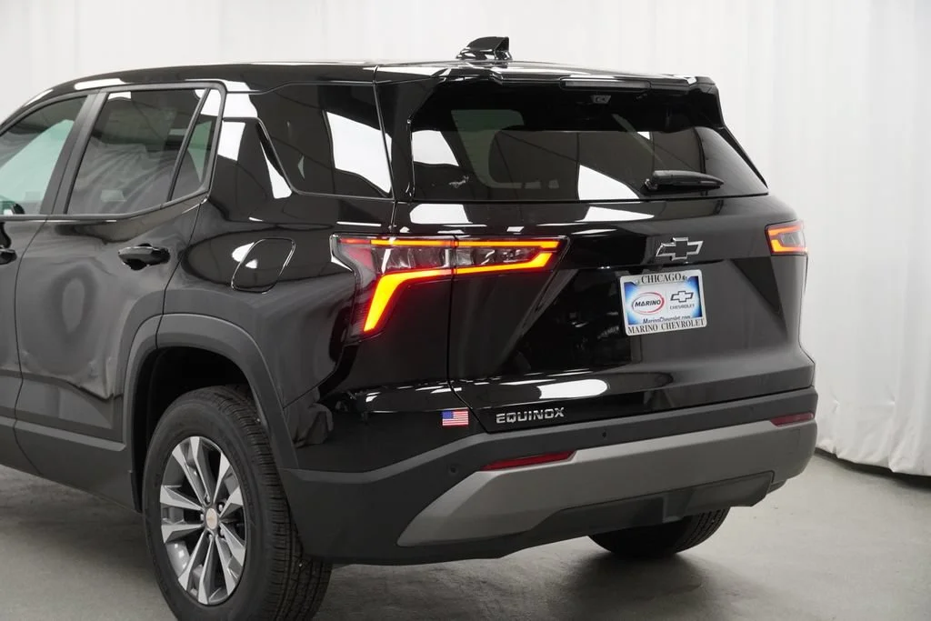 New 2026 Mosaic Black Metallic Chevrolet LT image 36