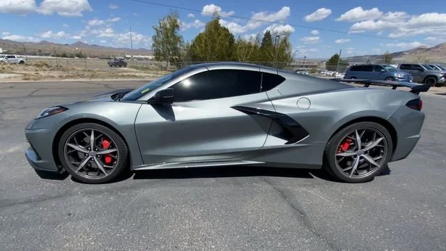Used 2023 Hypersonic Gray Metallic Chevrolet 2LT image 5