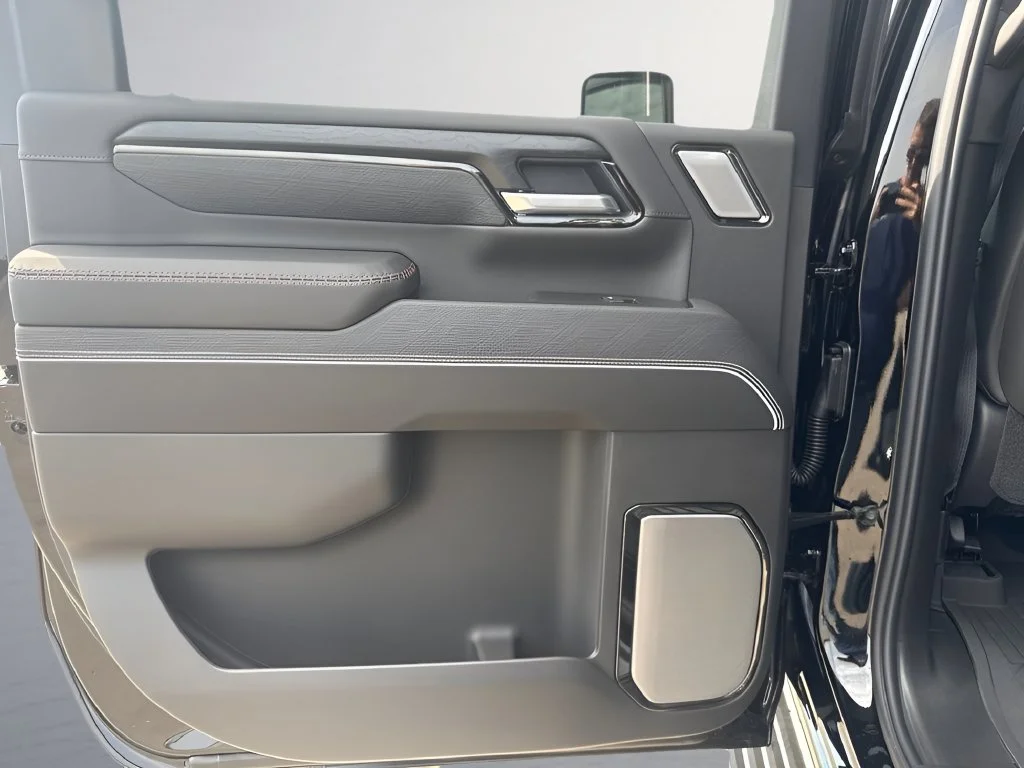 New 2026 Onyx Black GMC AT4X image 34