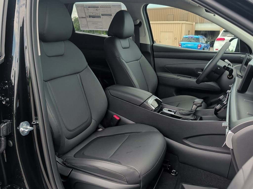 New 2026 Phantom Black Hyundai SEL Plus image 44