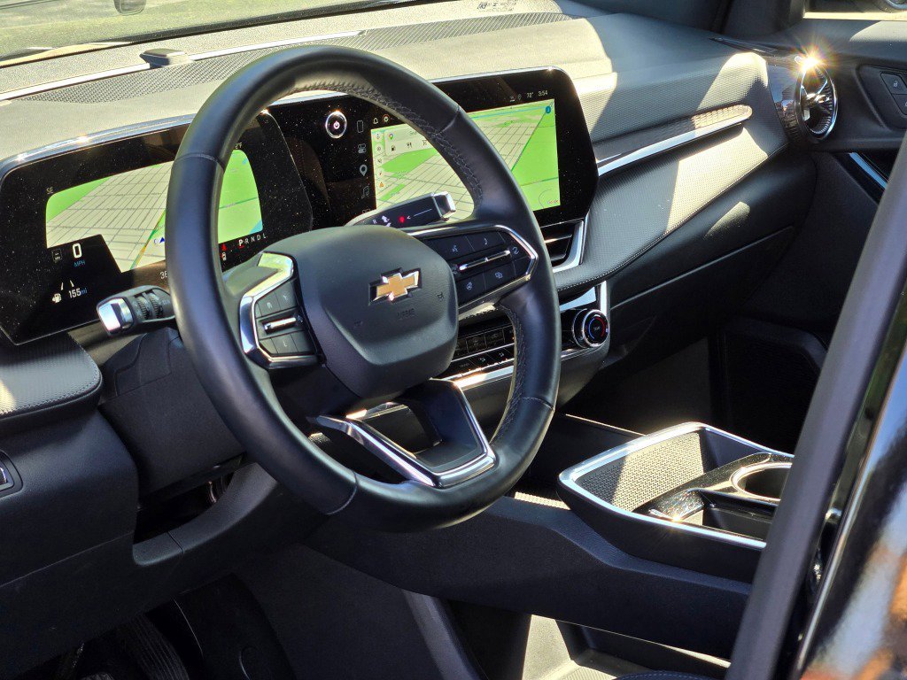2025 Chevrolet Equinox LT - Photo 23