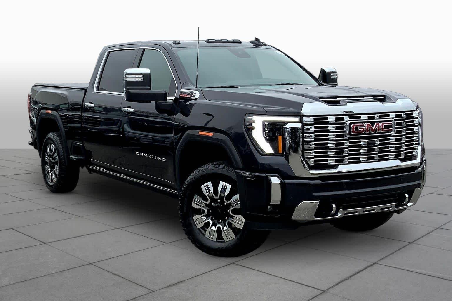 Used 2024 Titanium Rush Metallic GMC Denali image 3