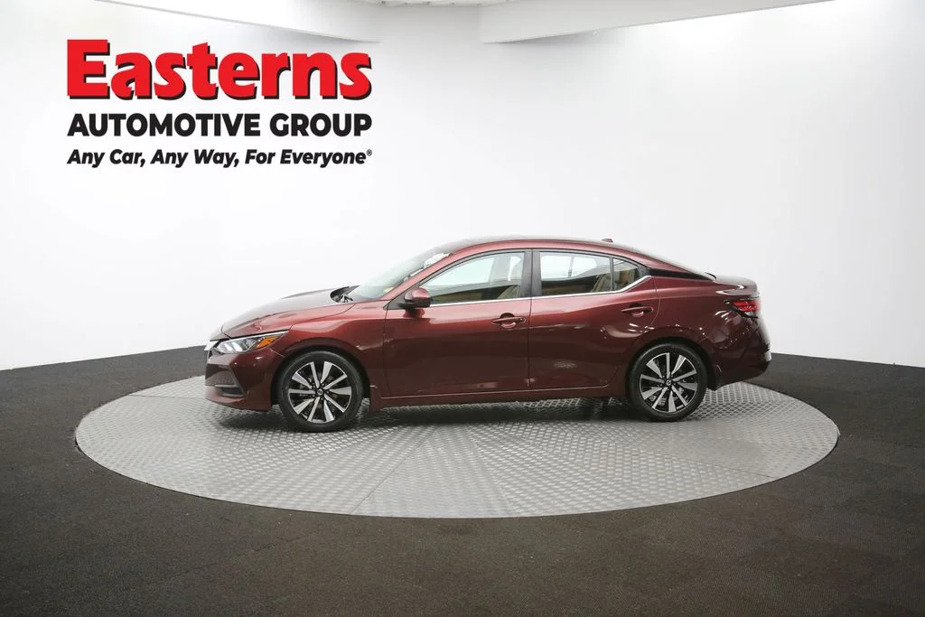 Used 2022 Red Nissan SV image 59