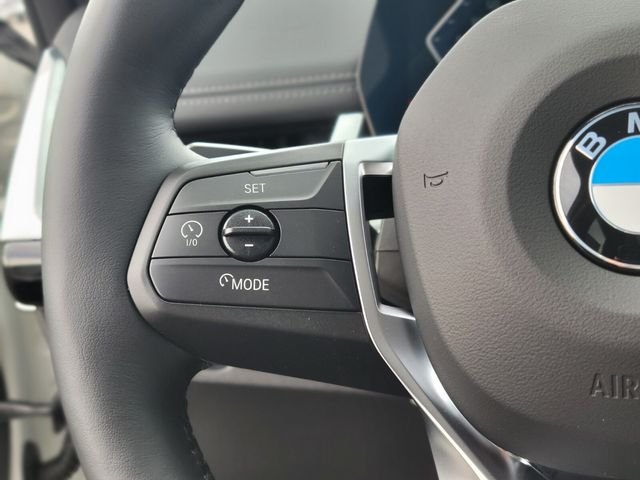 2026 BMW X1 28i - Photo 31