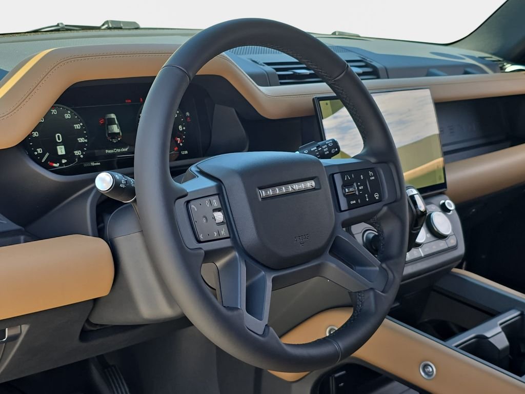 New 2026 Carpathian Grey Land Rover X-Dynamic SE image 17