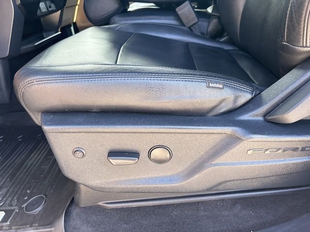 Used 2023 Blue Ford XLT image 13
