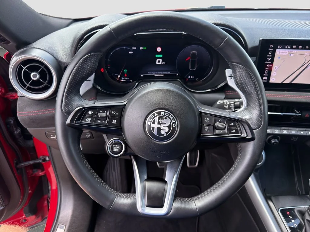 Used 2024 Red Alfa Romeo Veloce image 10
