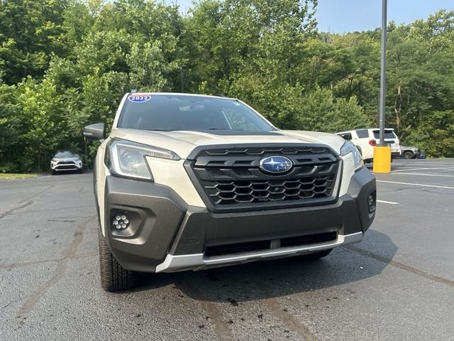 Used 2022 White Subaru Wilderness image 11