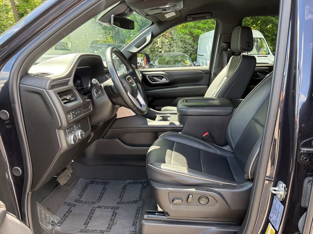 Used 2024 Titanium Rush Metallic GMC SLT image 19