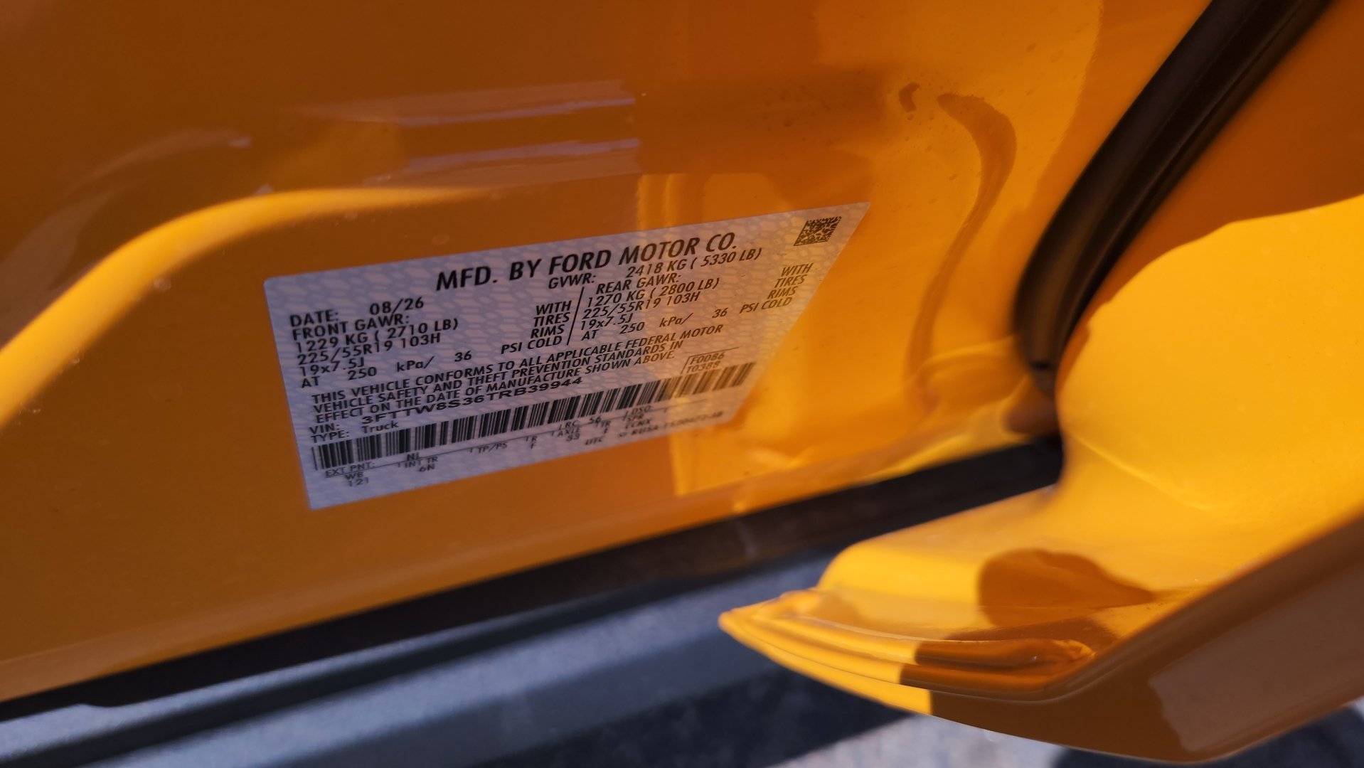 New 2026 Orange Fury Metallic Tri-Coat Ford LARIAT image 11