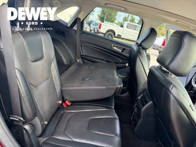 Used 2020 Burgundy Ford Titanium image 34