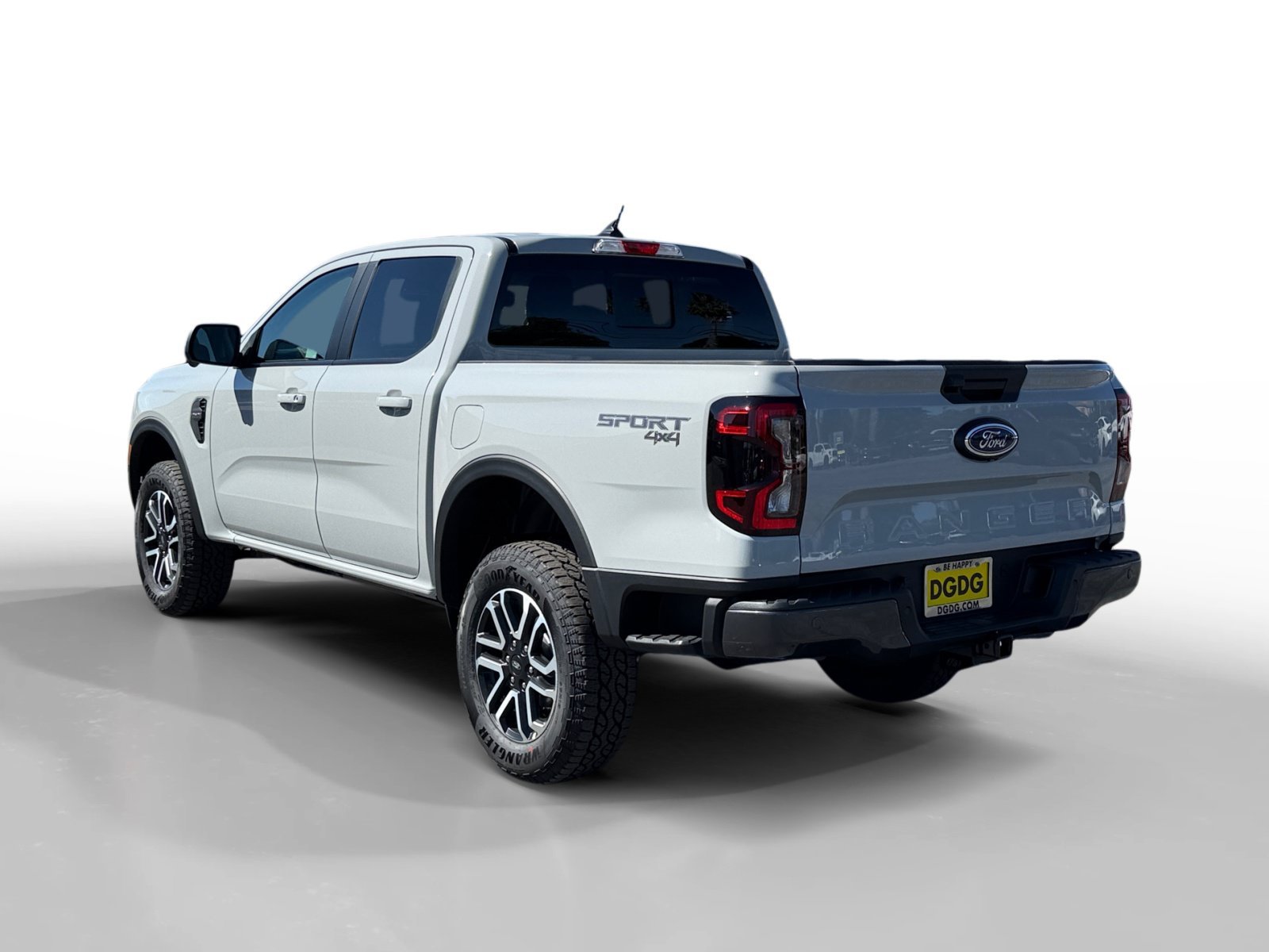 New 2026 Avalanche Ford LARIAT image 3