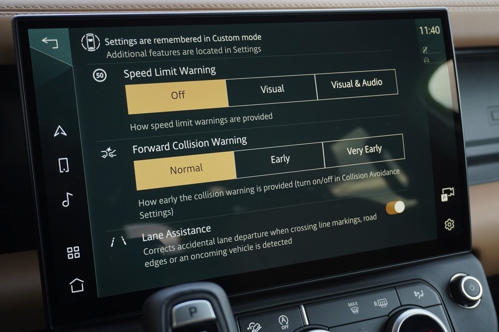 2026 LAND ROVER DEFENDER - Image 23