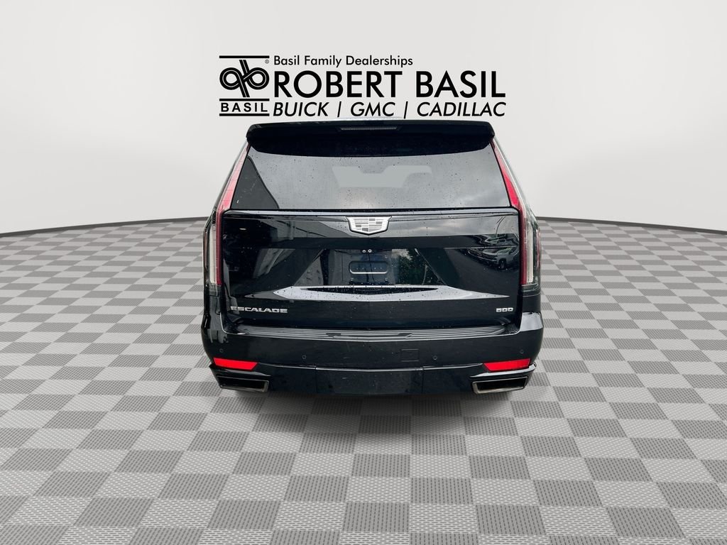 Used 2022 Black Cadillac Sport image 7