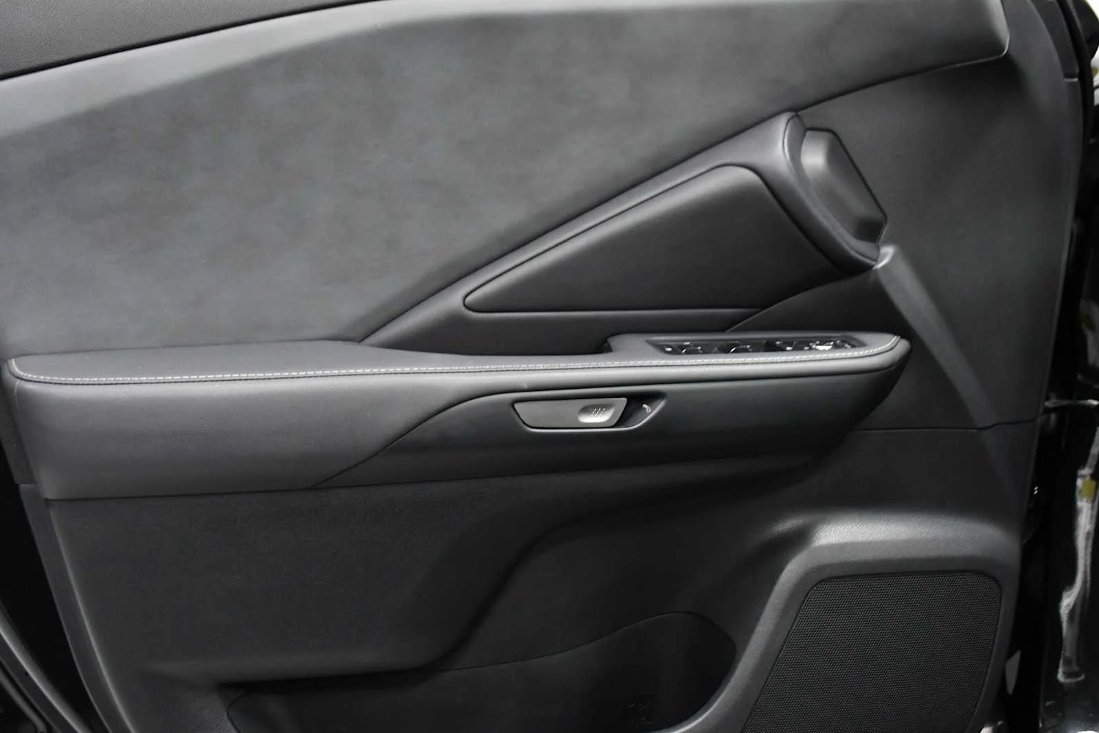 Used 2024 Caviar Lexus Premium image 14