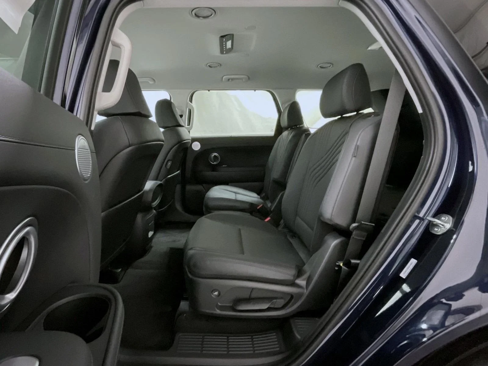 New 2026 Blue Hyundai SEL image 17