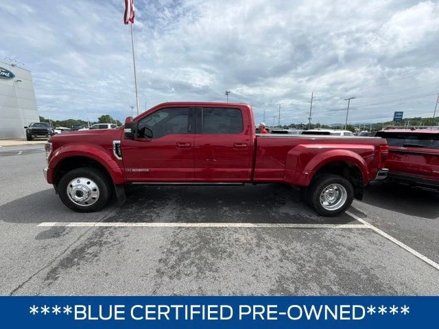 Used 2022 Red Ford Lariat image 1