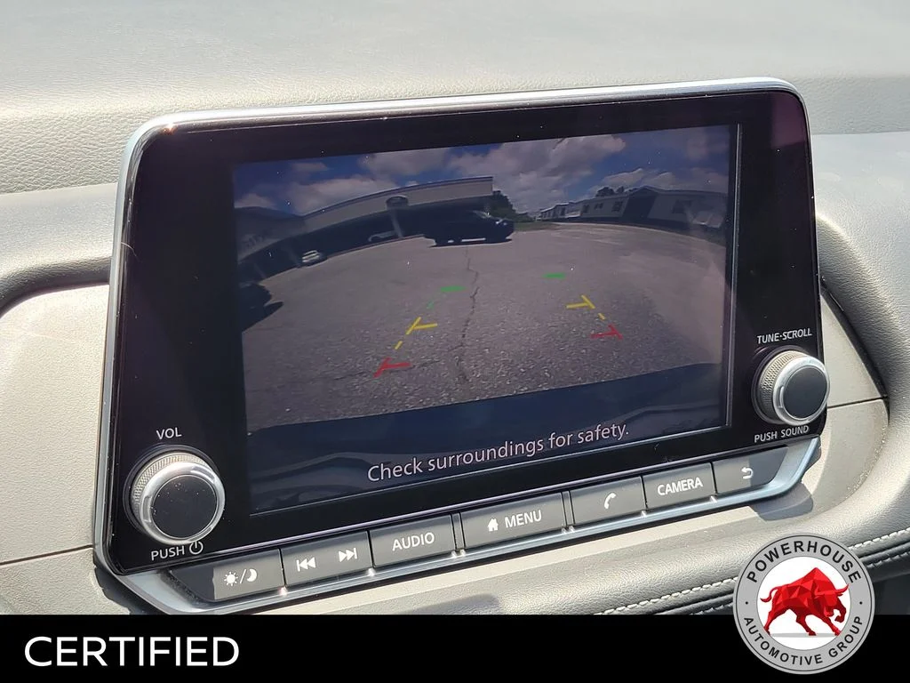 Used 2024 Gray Nissan SV image 25