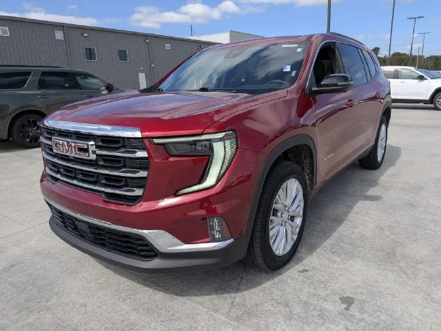 Used 2026 Red GMC Elevation image 8